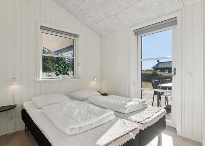 1110 * Bjerregård